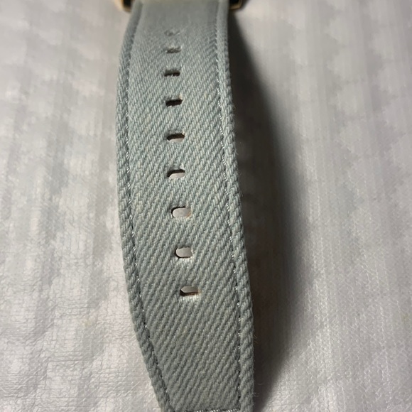 Perry Ellis Men’s Elegant Watch. Gold - Picture 7 of 7